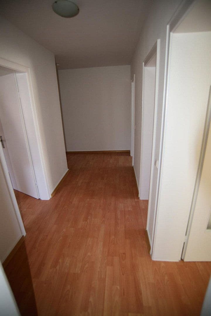 Prenájom bytu 3-izbový 68 m², Wedel, Šlezvicko-Holštajnsko Prenájom bytu 3-izbový 68 m², Wedel, Šlezvicko-Holštajnsko