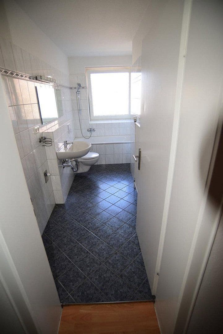 Prenájom bytu 3-izbový 68 m², Wedel, Šlezvicko-Holštajnsko Prenájom bytu 3-izbový 68 m², Wedel, Šlezvicko-Holštajnsko