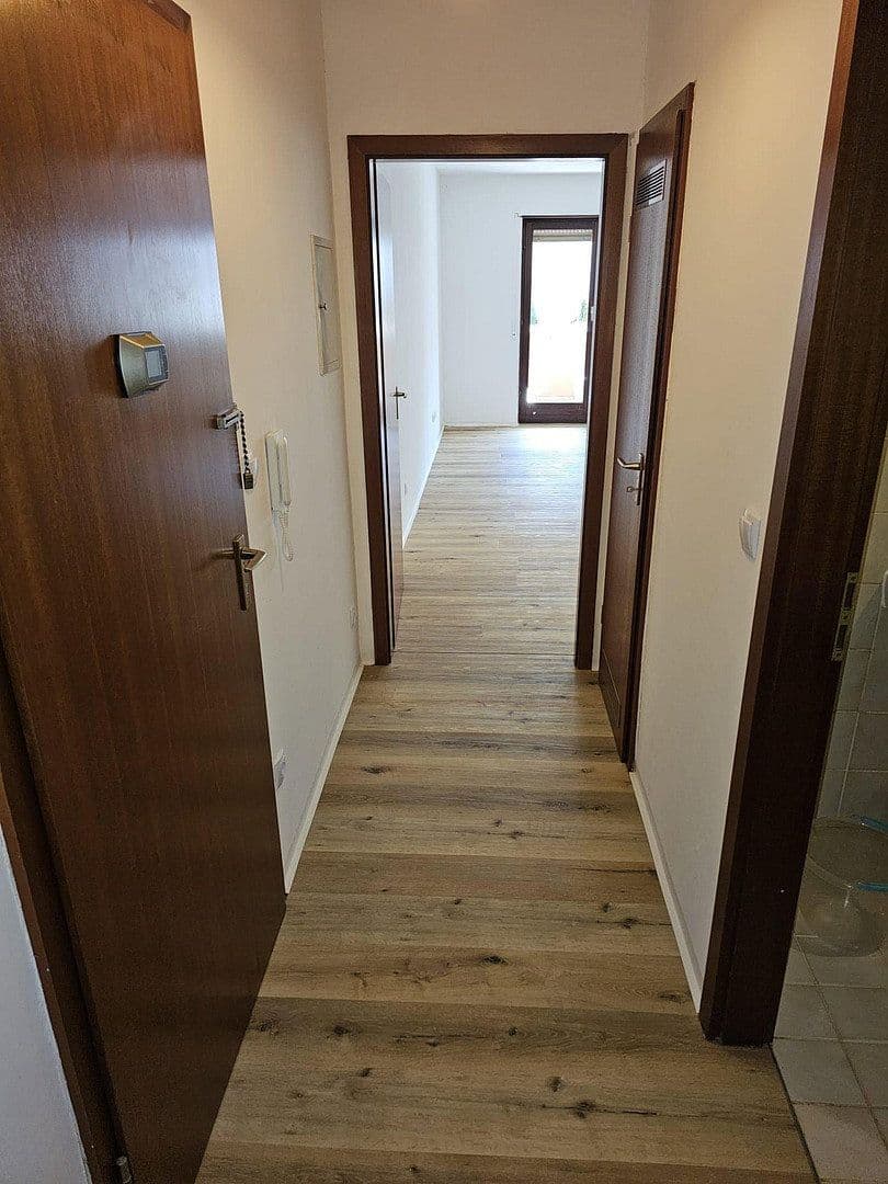 Prenájom bytu 1-izbový 50 m², Dornheimer Ring 81, Mannheim, Bádensko-Wurttembersko Prenájom bytu 1-izbový 50 m², Dornheimer Ring 81, Mannheim, Bádensko-Wurttembersko