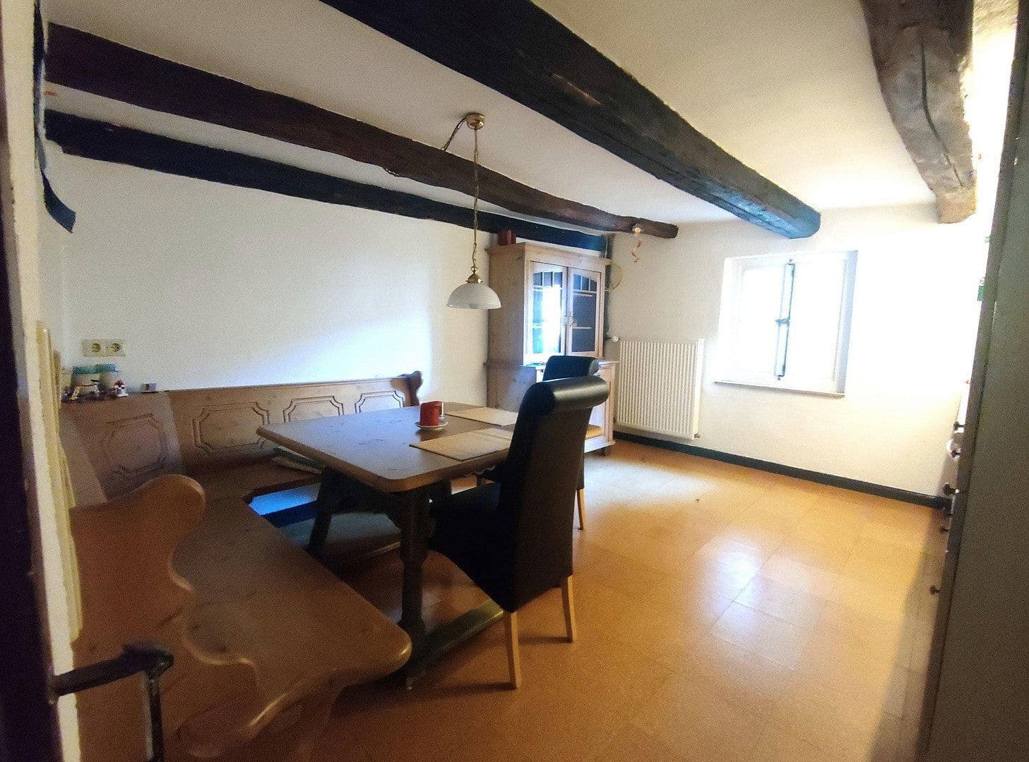 Predaj domu 316 m², pozemok 2.885 m², Duingen, Dolné Sasko Predaj domu 316 m², pozemok 2.885 m², Duingen, Dolné Sasko