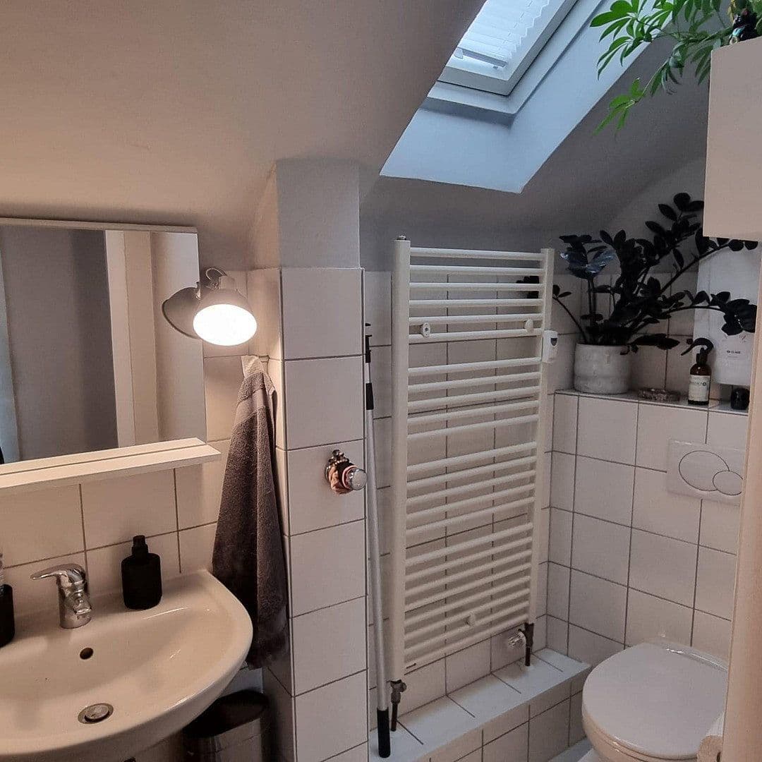 Prenájom domu 42 m², pozemok 1 m², Landmannstraße 2, Köln, Severné Porýnie - Westfálsko Prenájom domu 42 m², pozemok 1 m², Landmannstraße 2, Köln, Severné Porýnie - Westfálsko