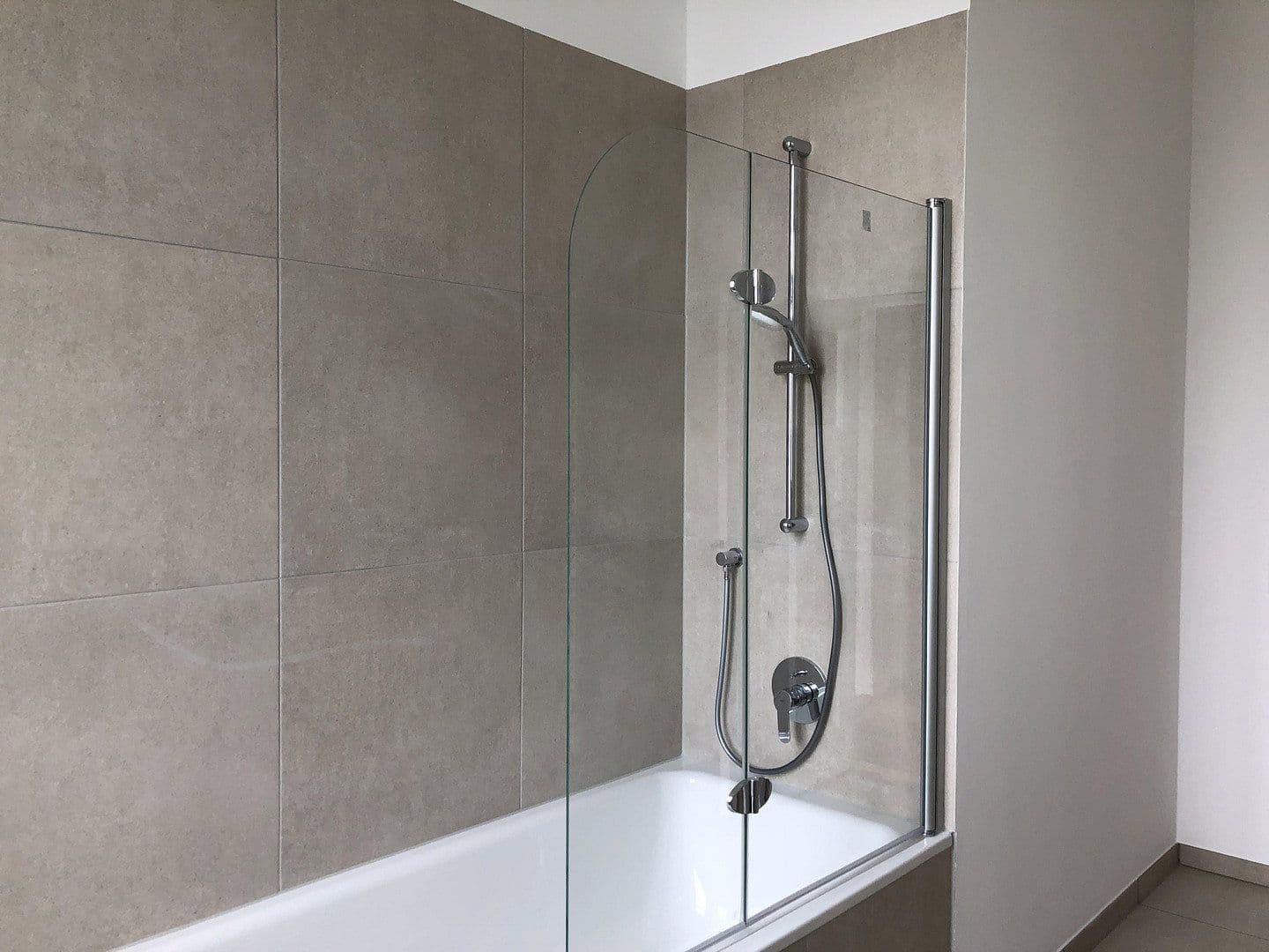 Predaj bytu 3-izbový 91 m², Walderseestraße 2, Berlin, Berlín Predaj bytu 3-izbový 91 m², Walderseestraße 2, Berlin, Berlín
