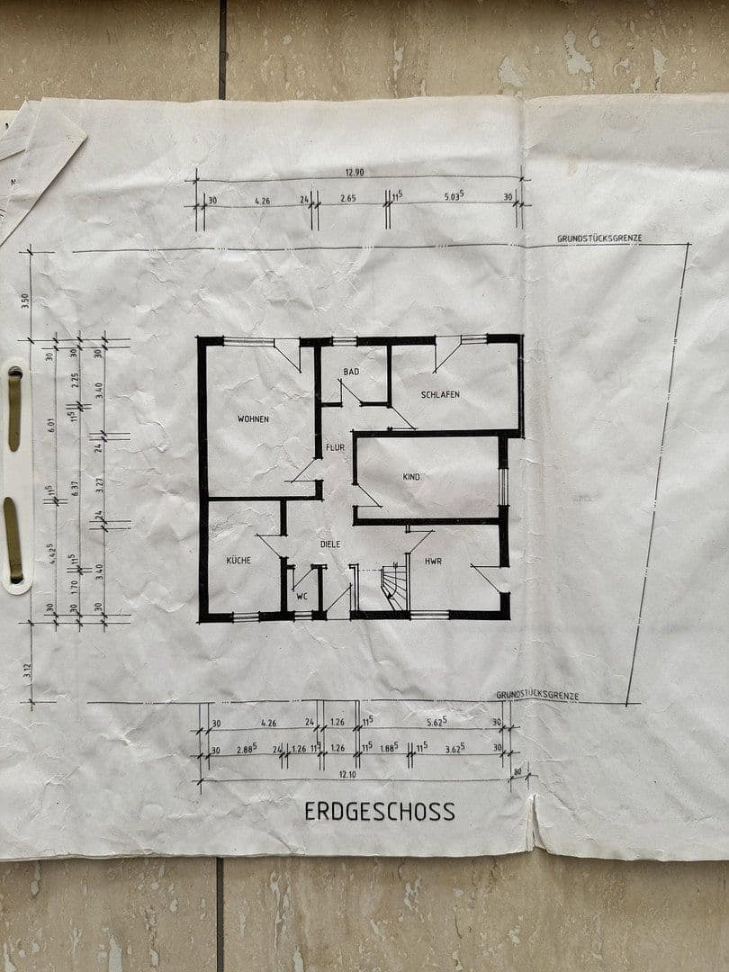 Predaj domu 210 m², pozemok 330 m², Osthofen, Porýnie-Falcko Predaj domu 210 m², pozemok 330 m², Osthofen, Porýnie-Falcko