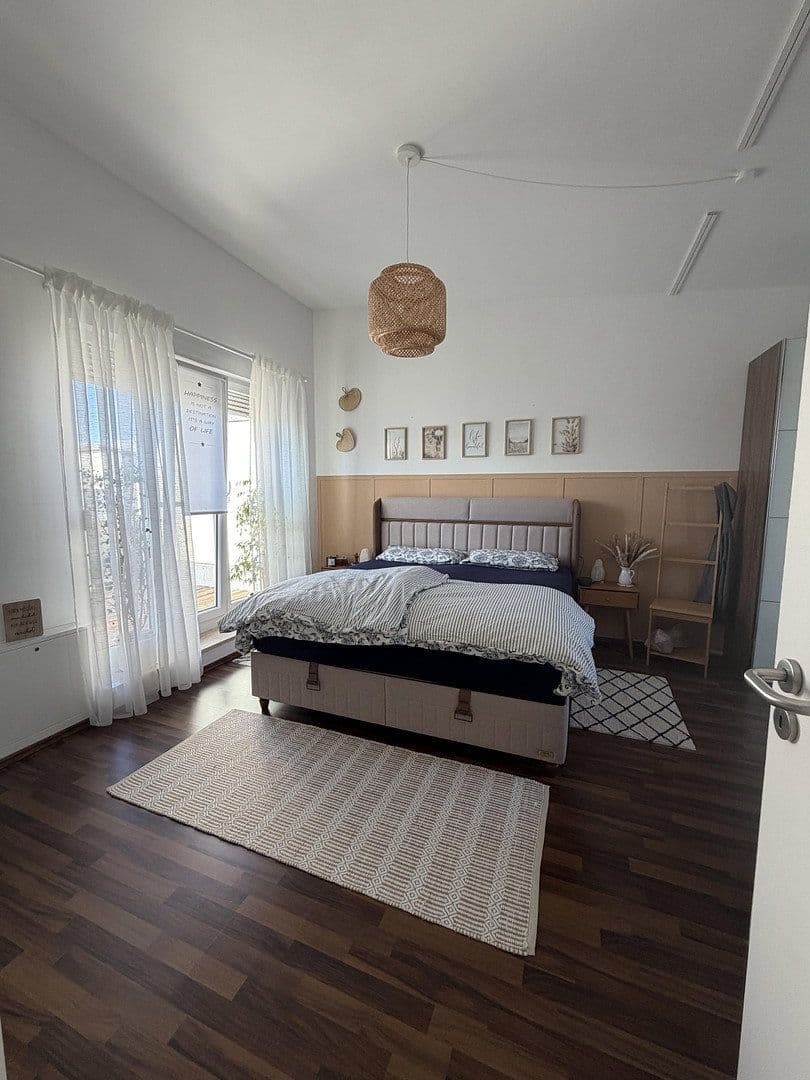 Predaj domu 150 m², pozemok 171 m², Groß-Gerau, Hesensko Predaj domu 150 m², pozemok 171 m², Groß-Gerau, Hesensko