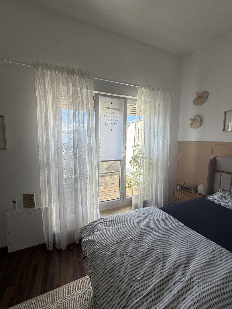 Predaj domu 150 m², pozemok 171 m², Groß-Gerau, Hesensko Predaj domu 150 m², pozemok 171 m², Groß-Gerau, Hesensko