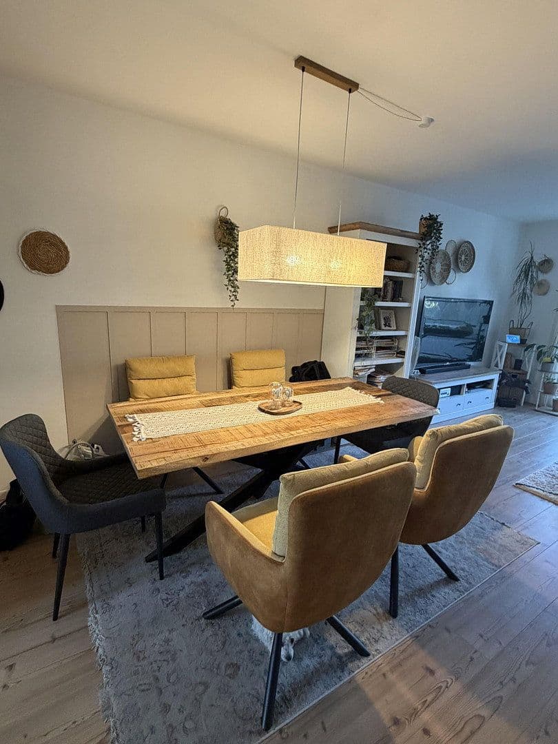 Predaj domu 150 m², pozemok 171 m², Groß-Gerau, Hesensko Predaj domu 150 m², pozemok 171 m², Groß-Gerau, Hesensko