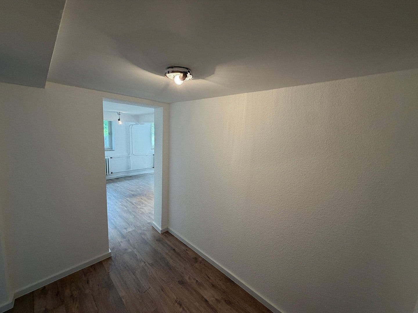 Prenájom kancelárie 46 m², Röntgenstraße 6, Bonn, Severné Porýnie - Westfálsko Prenájom kancelárie 46 m², Röntgenstraße 6, Bonn, Severné Porýnie - Westfálsko