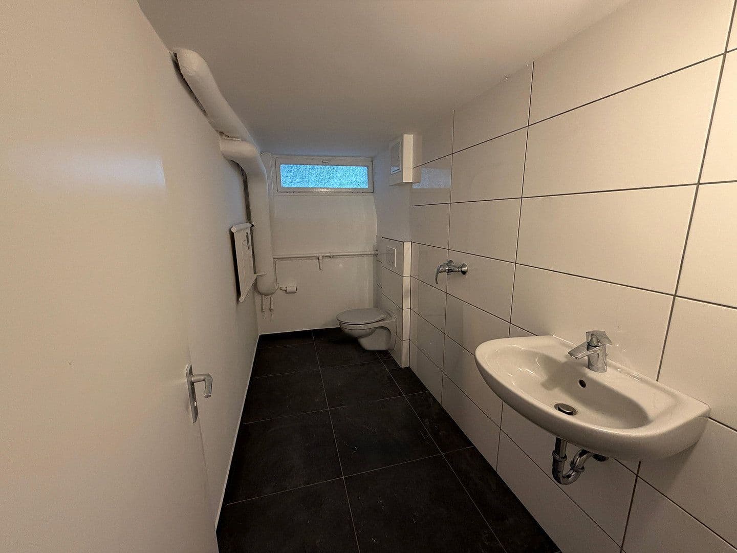 Prenájom kancelárie 46 m², Röntgenstraße 6, Bonn, Severné Porýnie - Westfálsko Prenájom kancelárie 46 m², Röntgenstraße 6, Bonn, Severné Porýnie - Westfálsko