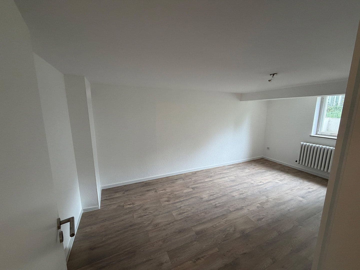 Prenájom kancelárie 46 m², Röntgenstraße 6, Bonn, Severné Porýnie - Westfálsko Prenájom kancelárie 46 m², Röntgenstraße 6, Bonn, Severné Porýnie - Westfálsko