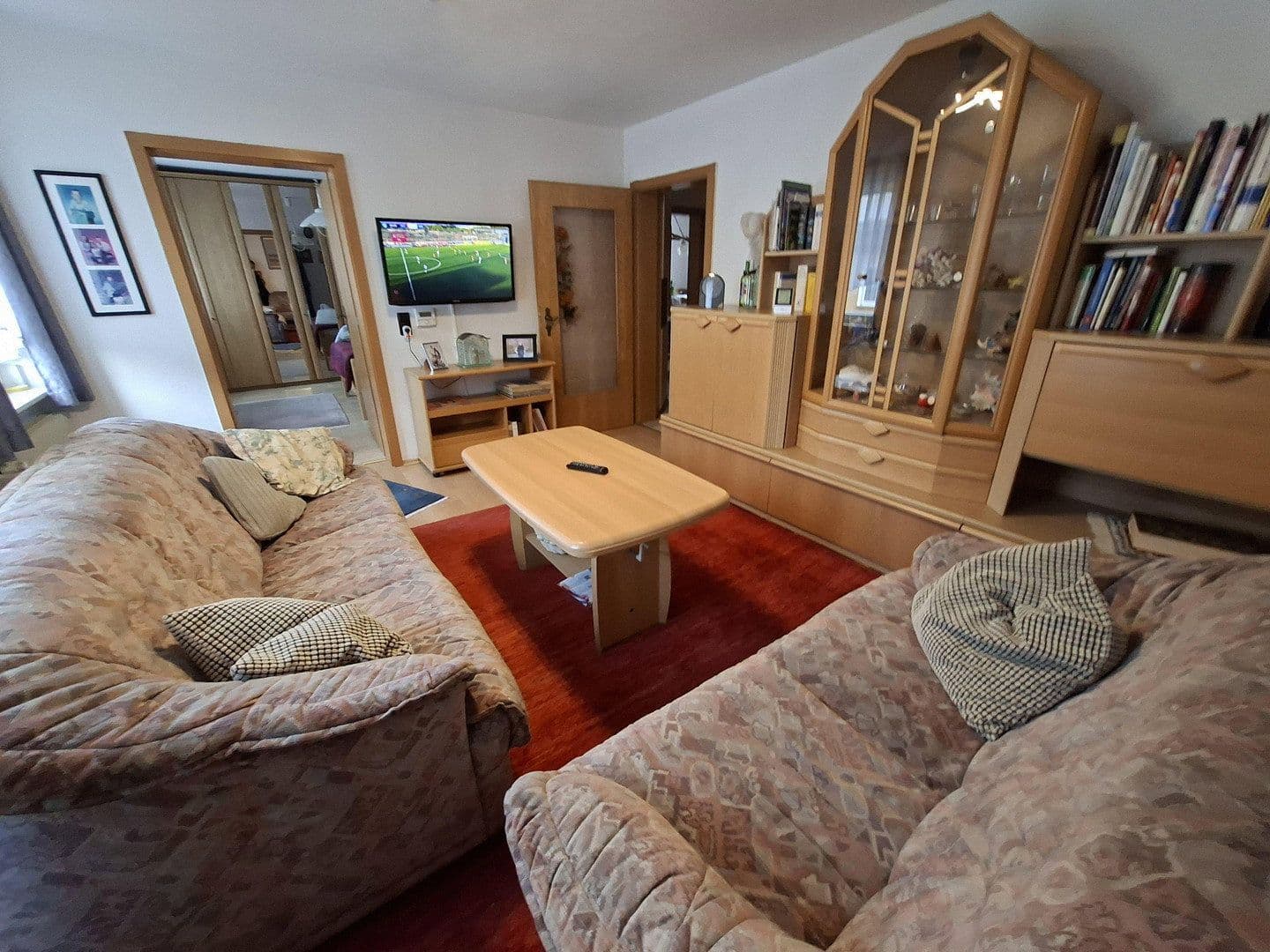 Prenájom bytu 3-izbový 62 m², Schramberg, Bádensko-Wurttembersko Prenájom bytu 3-izbový 62 m², Schramberg, Bádensko-Wurttembersko
