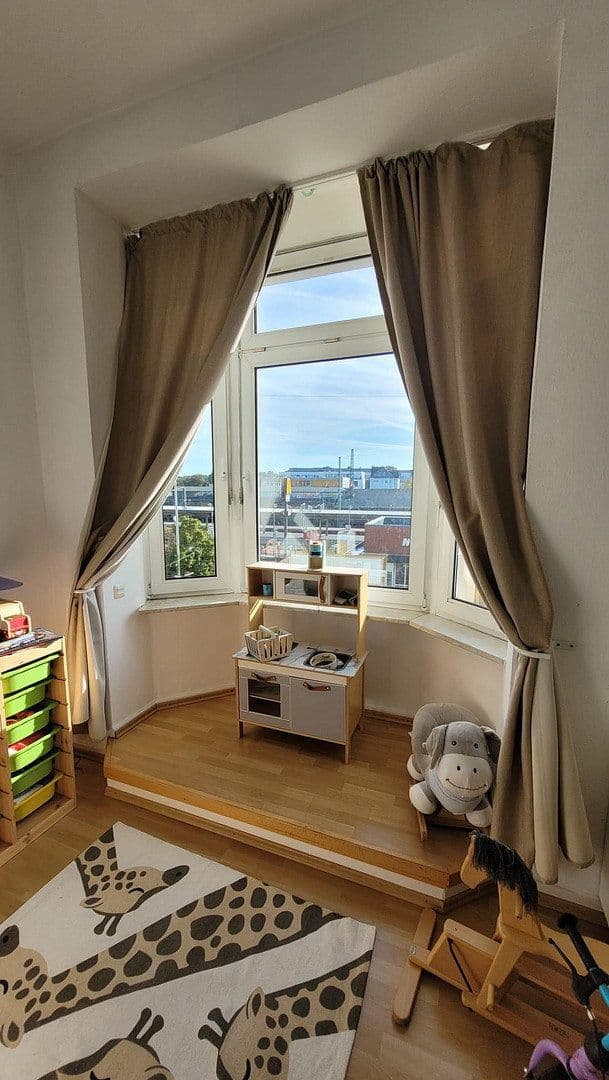Prenájom bytu 2-izbový 77 m², Bahnstraße 6, Solingen, Severné Porýnie - Westfálsko Prenájom bytu 2-izbový 77 m², Bahnstraße 6, Solingen, Severné Porýnie - Westfálsko