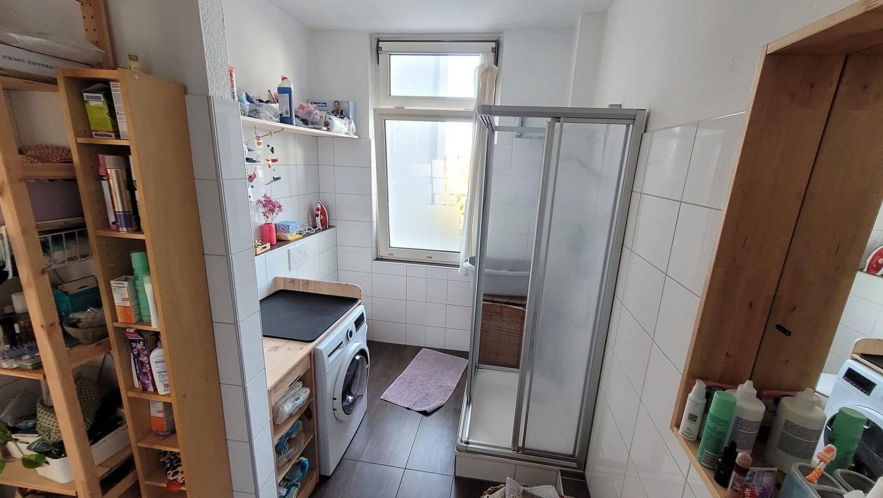 Prenájom bytu 2-izbový 77 m², Bahnstraße 6, Solingen, Severné Porýnie - Westfálsko Prenájom bytu 2-izbový 77 m², Bahnstraße 6, Solingen, Severné Porýnie - Westfálsko