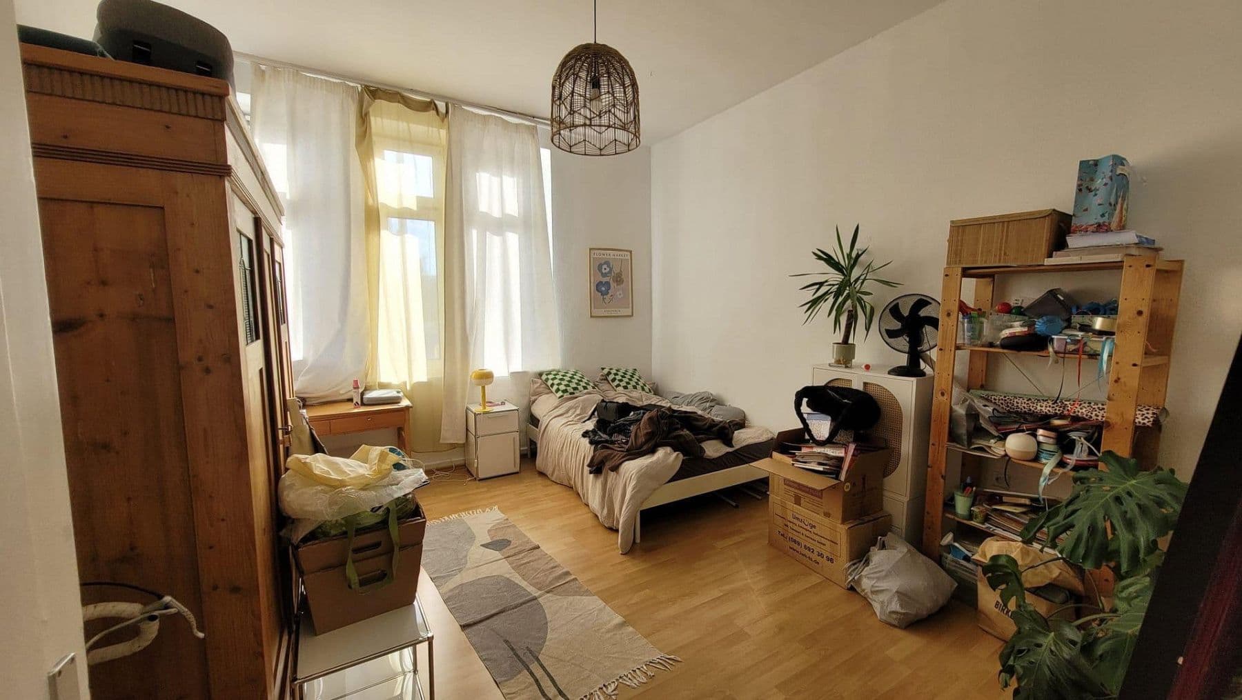 Prenájom bytu 2-izbový 77 m², Bahnstraße 6, Solingen, Severné Porýnie - Westfálsko Prenájom bytu 2-izbový 77 m², Bahnstraße 6, Solingen, Severné Porýnie - Westfálsko