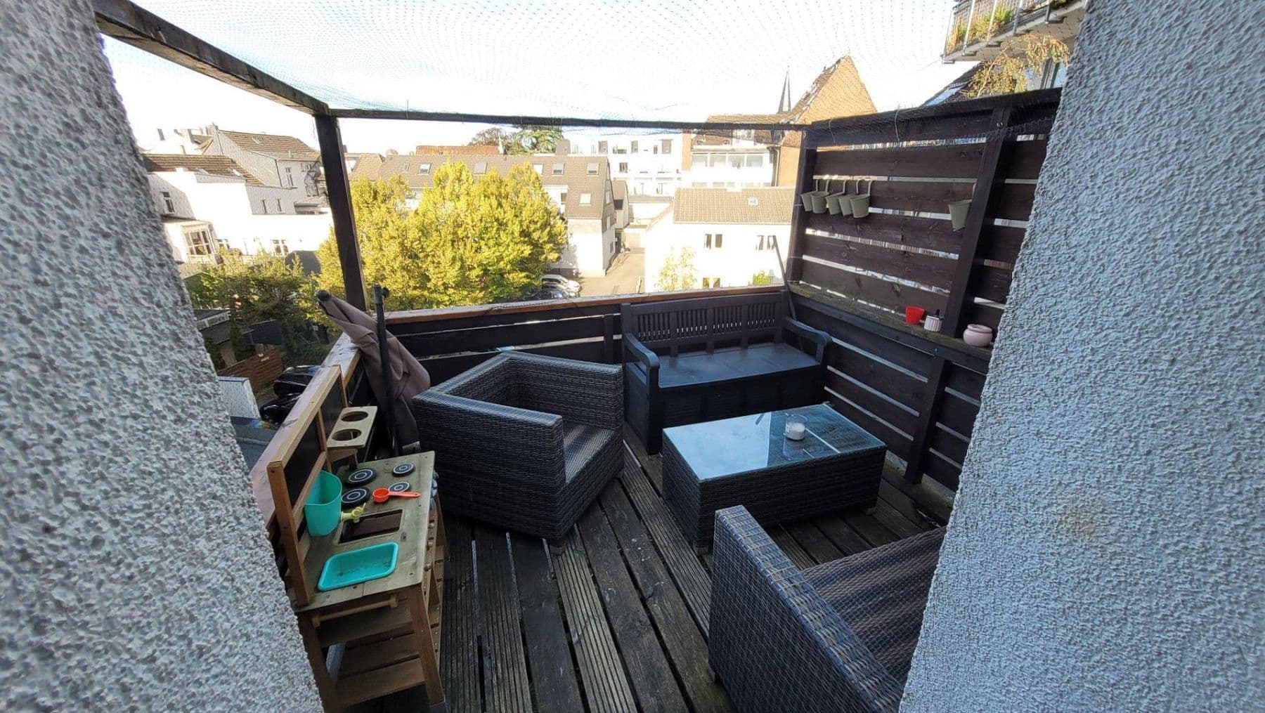 Prenájom bytu 2-izbový 77 m², Bahnstraße 6, Solingen, Severné Porýnie - Westfálsko Prenájom bytu 2-izbový 77 m², Bahnstraße 6, Solingen, Severné Porýnie - Westfálsko