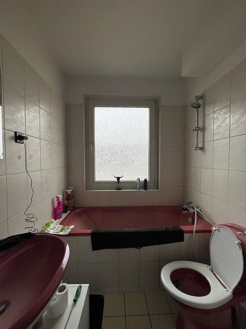 Prenájom bytu 2-izbový 49 m², Wuppertal, Severné Porýnie - Westfálsko Prenájom bytu 2-izbový 49 m², Wuppertal, Severné Porýnie - Westfálsko