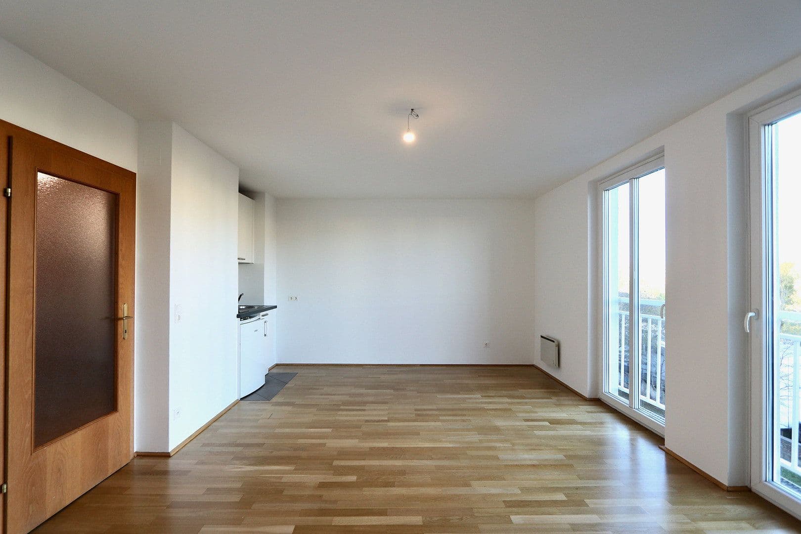 Prenájom bytu 1-izbový 33 m², Spittelauer Lände 9, Wien, Viedeň Prenájom bytu 1-izbový 33 m², Spittelauer Lände 9, Wien, Viedeň