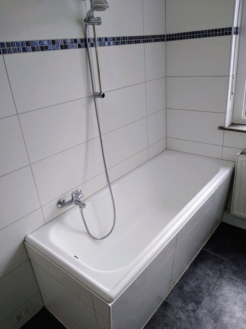 Predaj domu 141 m², pozemok 151 m², Estenfeld, Bavorsko Predaj domu 141 m², pozemok 151 m², Estenfeld, Bavorsko