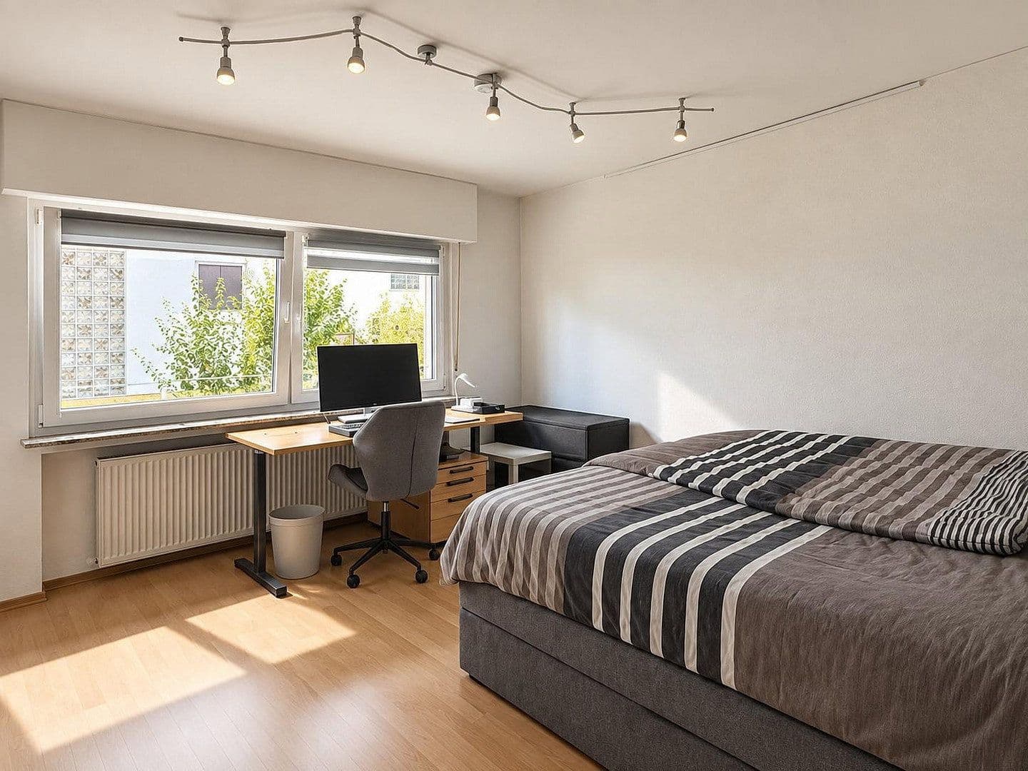 Predaj domu 217 m², pozemok 591 m², Heusenstamm, Hesensko Predaj domu 217 m², pozemok 591 m², Heusenstamm, Hesensko
