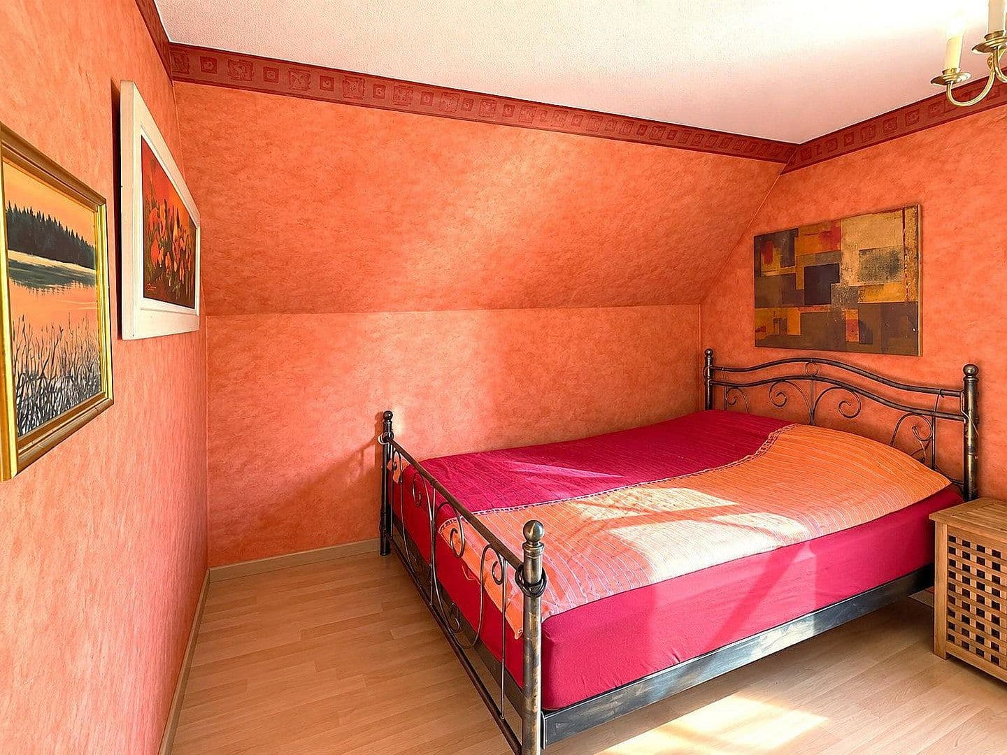 Predaj domu 217 m², pozemok 591 m², Heusenstamm, Hesensko Predaj domu 217 m², pozemok 591 m², Heusenstamm, Hesensko