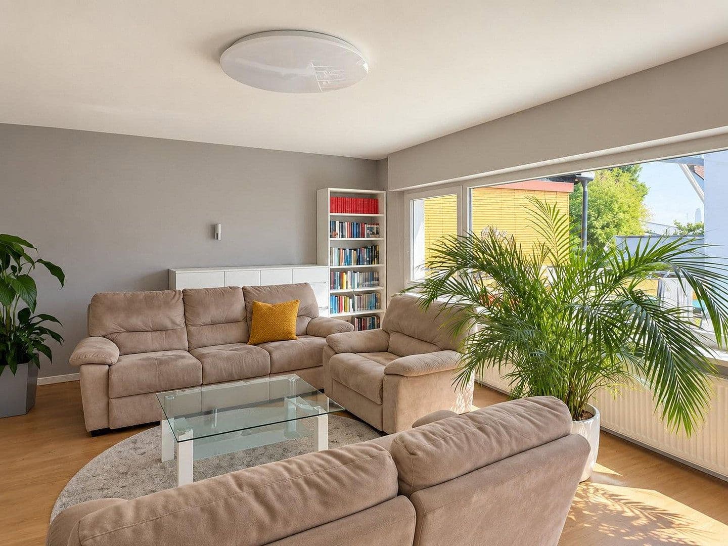 Predaj domu 217 m², pozemok 591 m², Heusenstamm, Hesensko Predaj domu 217 m², pozemok 591 m², Heusenstamm, Hesensko