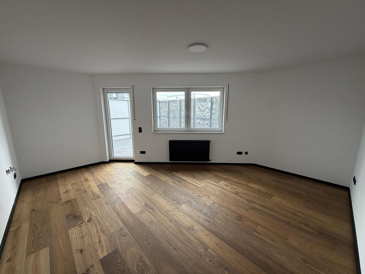 Prenájom bytu 3-izbový 119 m², Mottmannstraße 5b, Troisdorf, Severné Porýnie - Westfálsko Prenájom bytu 3-izbový 119 m², Mottmannstraße 5b, Troisdorf, Severné Porýnie - Westfálsko