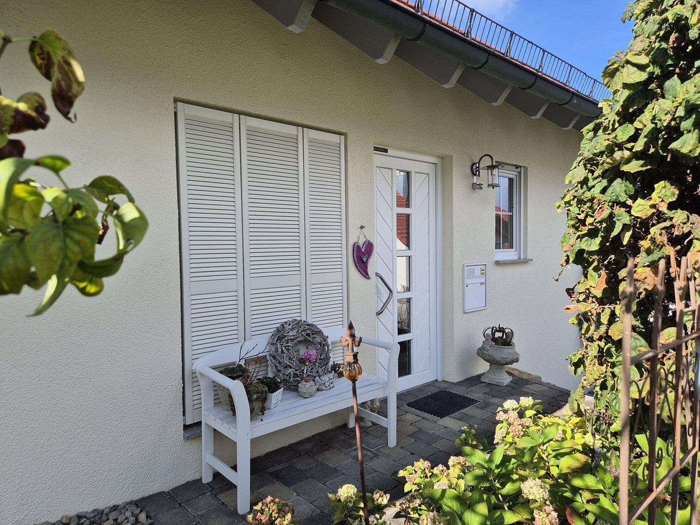 Predaj domu 202 m², pozemok 447 m², Ebersbach an der Fils, Bádensko-Wurttembersko Predaj domu 202 m², pozemok 447 m², Ebersbach an der Fils, Bádensko-Wurttembersko