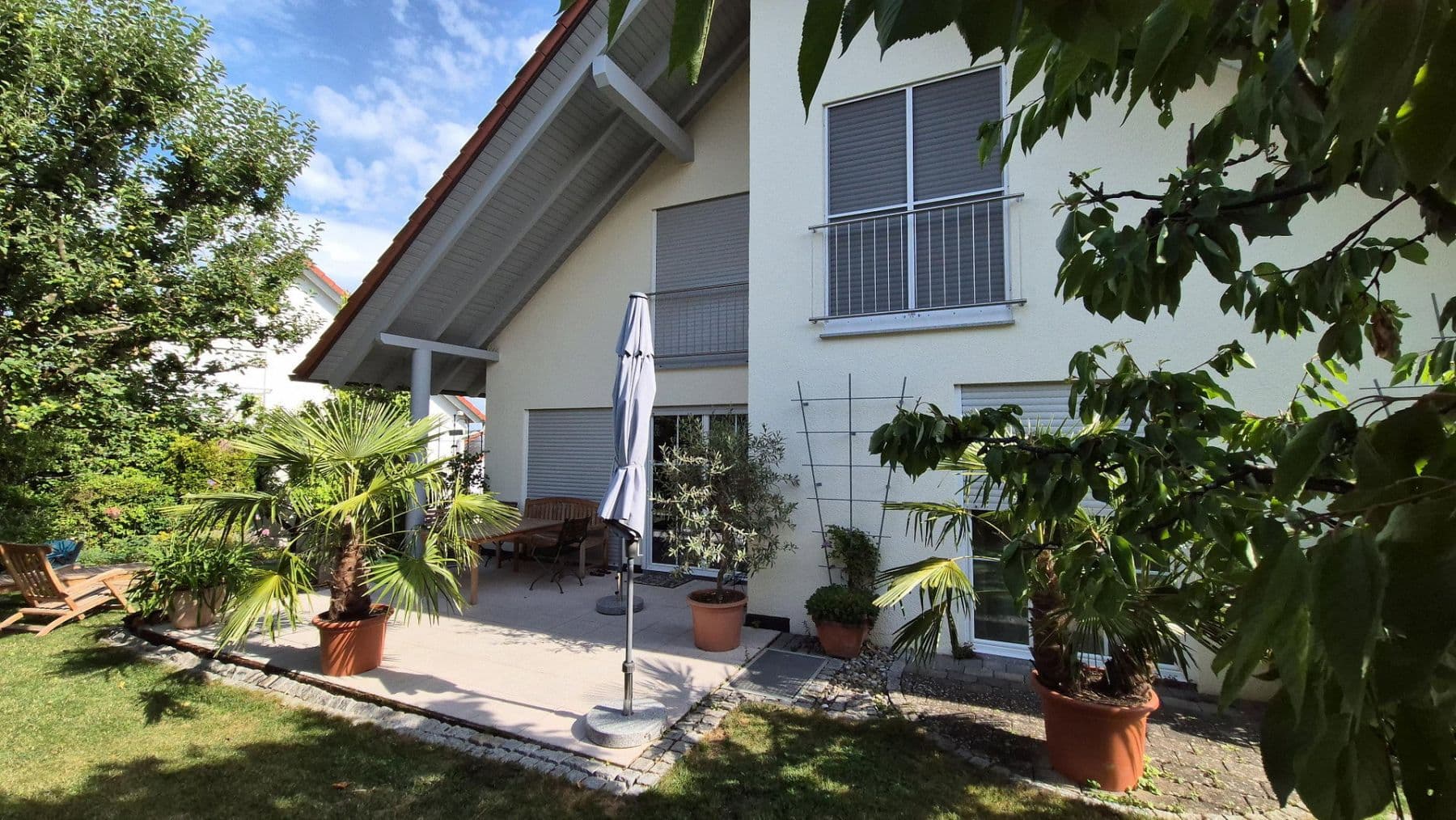 Predaj domu 202 m², pozemok 447 m², Ebersbach an der Fils, Bádensko-Wurttembersko Predaj domu 202 m², pozemok 447 m², Ebersbach an der Fils, Bádensko-Wurttembersko