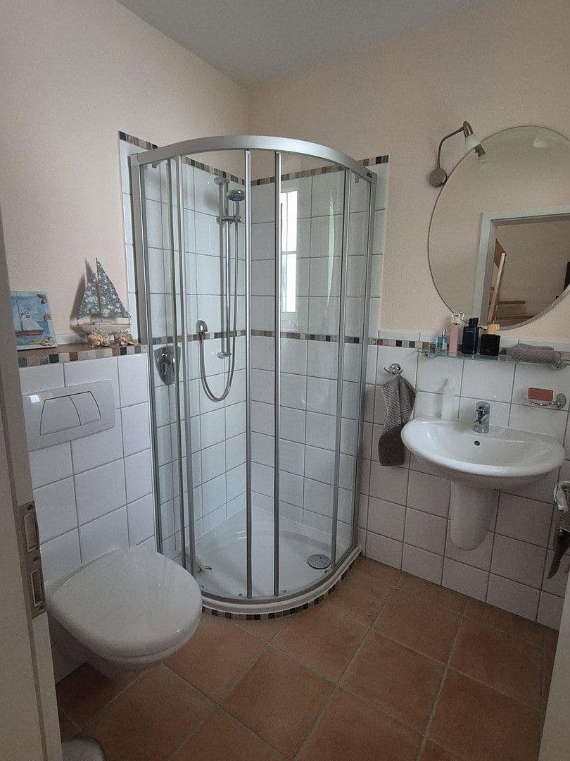 Predaj domu 202 m², pozemok 447 m², Ebersbach an der Fils, Bádensko-Wurttembersko Predaj domu 202 m², pozemok 447 m², Ebersbach an der Fils, Bádensko-Wurttembersko
