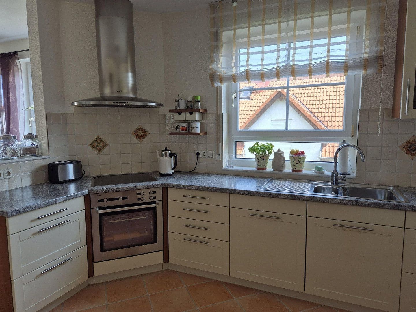 Predaj domu 202 m², pozemok 447 m², Ebersbach an der Fils, Bádensko-Wurttembersko Predaj domu 202 m², pozemok 447 m², Ebersbach an der Fils, Bádensko-Wurttembersko