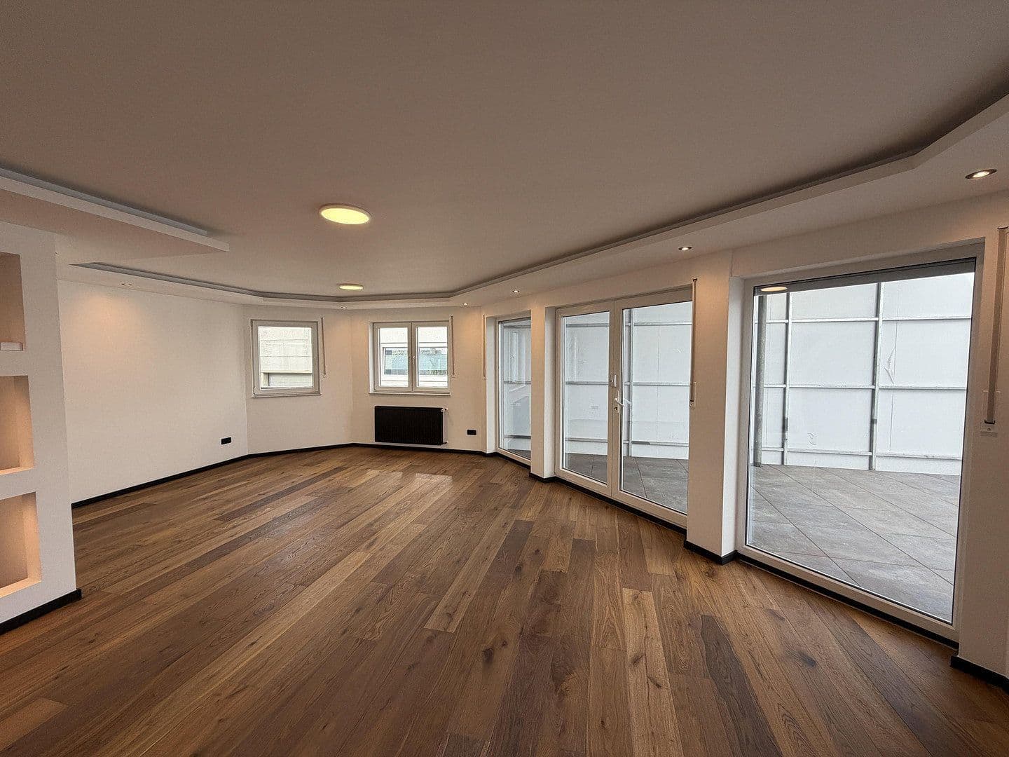 Prenájom bytu 3-izbový 145 m², Mottmannstraße 5b, Troisdorf, Severné Porýnie - Westfálsko Prenájom bytu 3-izbový 145 m², Mottmannstraße 5b, Troisdorf, Severné Porýnie - Westfálsko