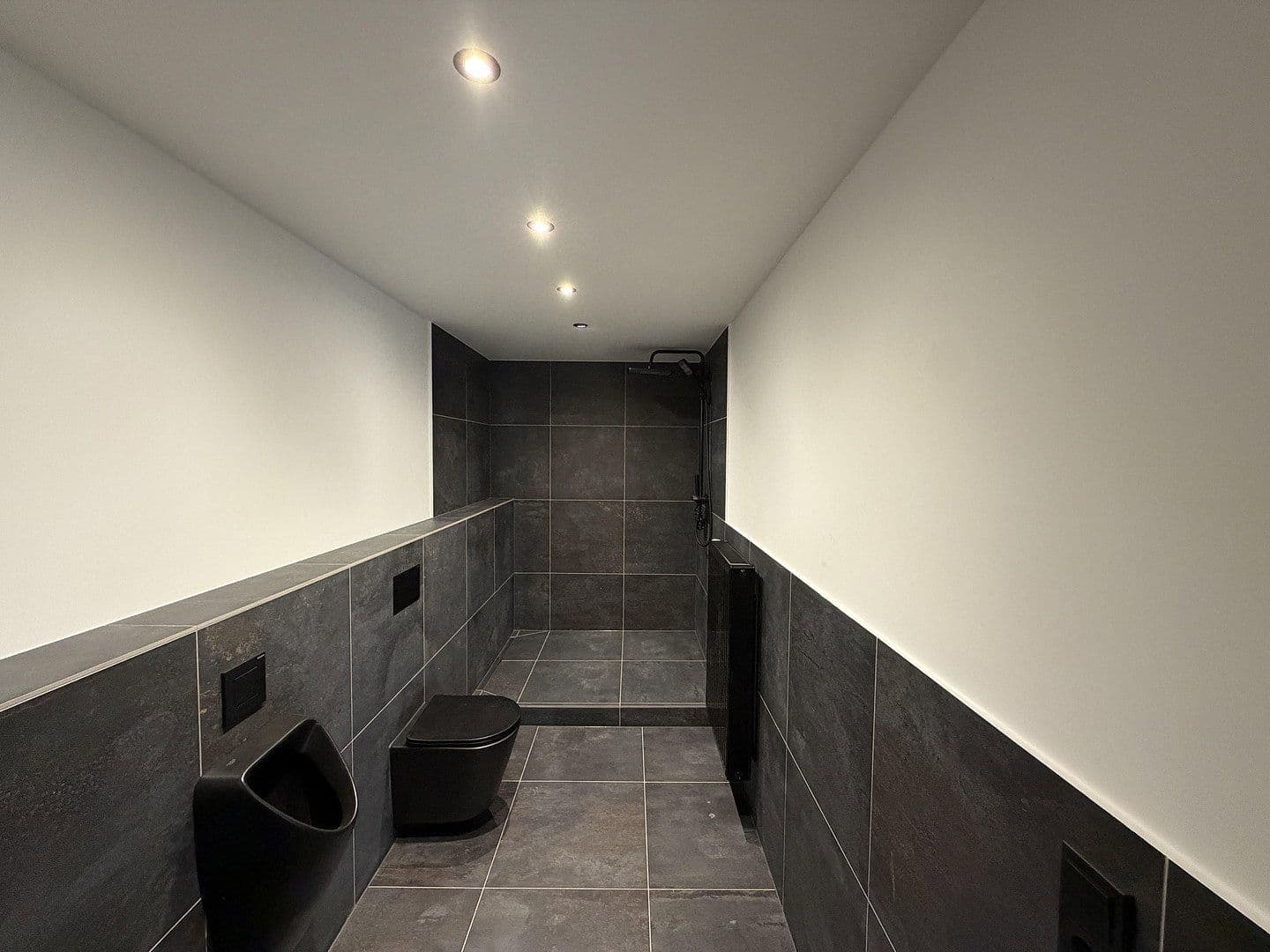 Prenájom bytu 3-izbový 145 m², Mottmannstraße 5b, Troisdorf, Severné Porýnie - Westfálsko Prenájom bytu 3-izbový 145 m², Mottmannstraße 5b, Troisdorf, Severné Porýnie - Westfálsko