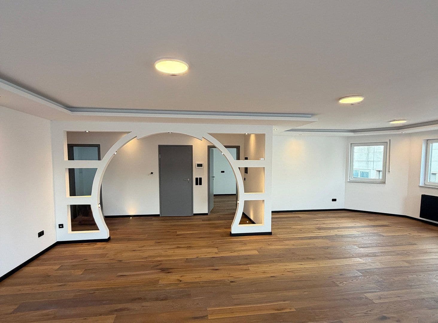 Prenájom bytu 3-izbový 145 m², Mottmannstraße 5b, Troisdorf, Severné Porýnie - Westfálsko Prenájom bytu 3-izbový 145 m², Mottmannstraße 5b, Troisdorf, Severné Porýnie - Westfálsko