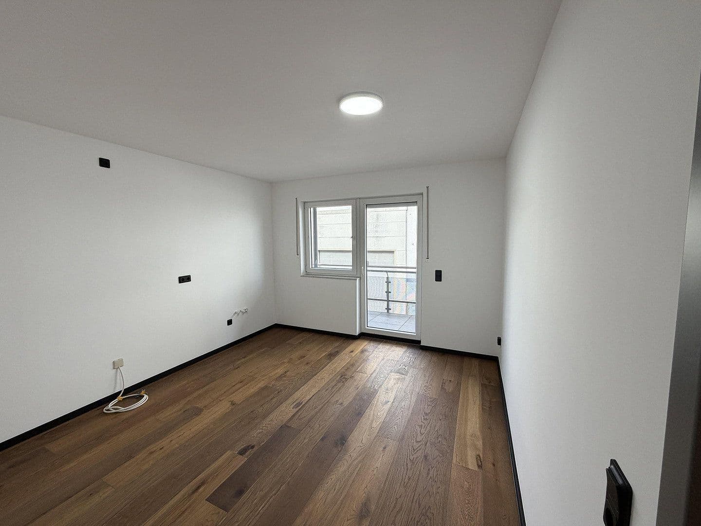 Prenájom bytu 7-izbový 265 m², Mottmannstraße 5b, Troisdorf, Severné Porýnie - Westfálsko Prenájom bytu 7-izbový 265 m², Mottmannstraße 5b, Troisdorf, Severné Porýnie - Westfálsko