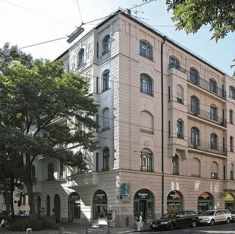 Prenájom bytu 3-izbový 102 m², München, Bavorsko Prenájom bytu 3-izbový 102 m², München, Bavorsko