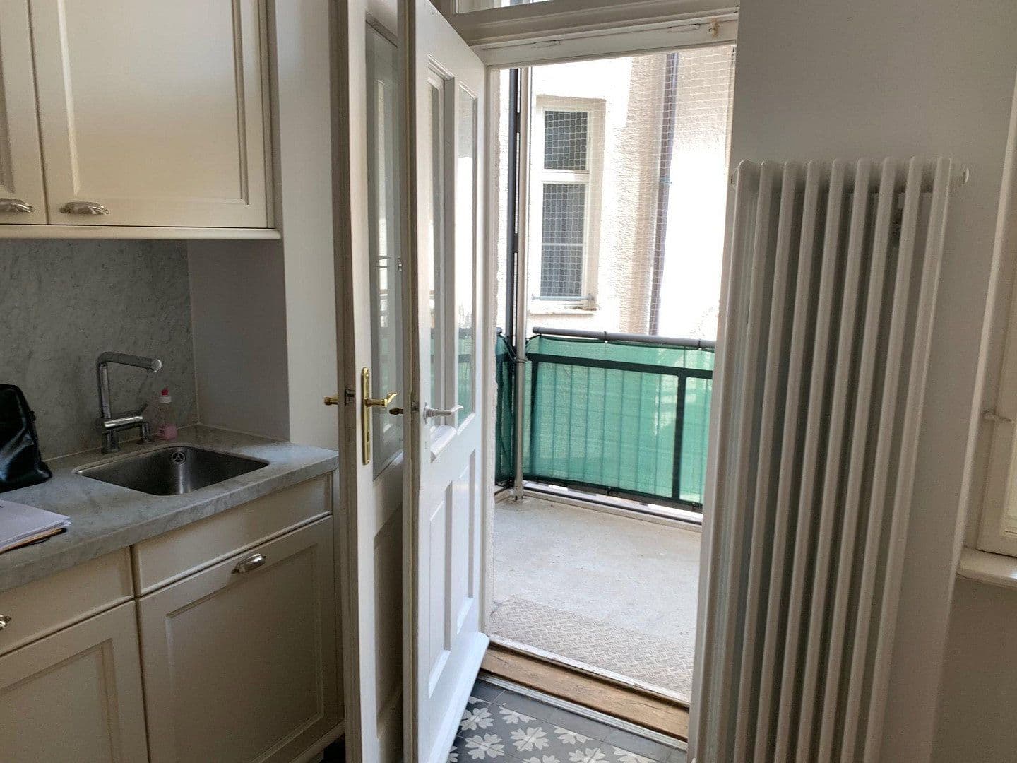 Prenájom bytu 3-izbový 102 m², München, Bavorsko Prenájom bytu 3-izbový 102 m², München, Bavorsko