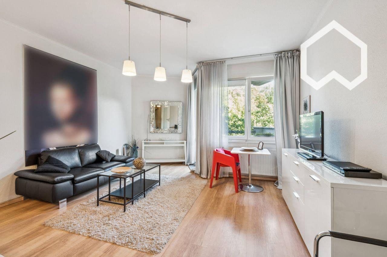 Prenájom bytu 1-izbový 41 m², Hubertusallee 6, Berlin, Berlín Prenájom bytu 1-izbový 41 m², Hubertusallee 6, Berlin, Berlín