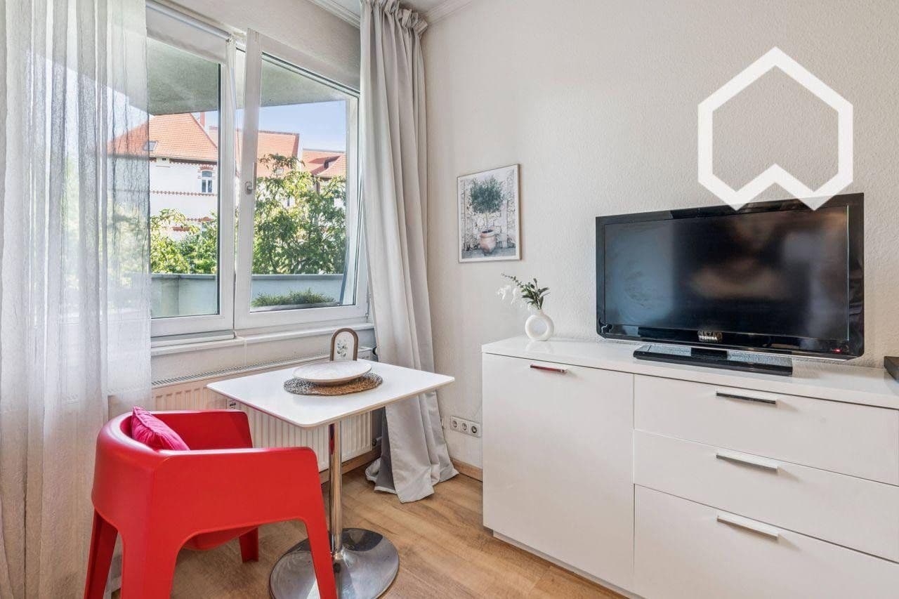 Prenájom bytu 1-izbový 41 m², Hubertusallee 6, Berlin, Berlín Prenájom bytu 1-izbový 41 m², Hubertusallee 6, Berlin, Berlín