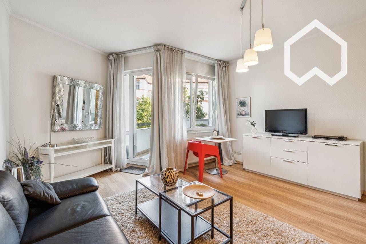 Prenájom bytu 1-izbový 41 m², Hubertusallee 6, Berlin, Berlín Prenájom bytu 1-izbový 41 m², Hubertusallee 6, Berlin, Berlín