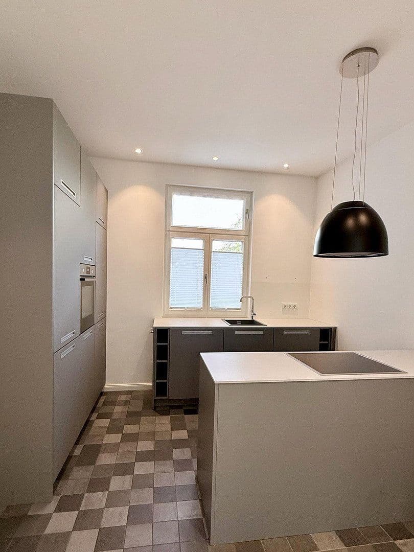 Predaj bytu 3-izbový 97 m², Oldenburg, Dolné Sasko Predaj bytu 3-izbový 97 m², Oldenburg, Dolné Sasko
