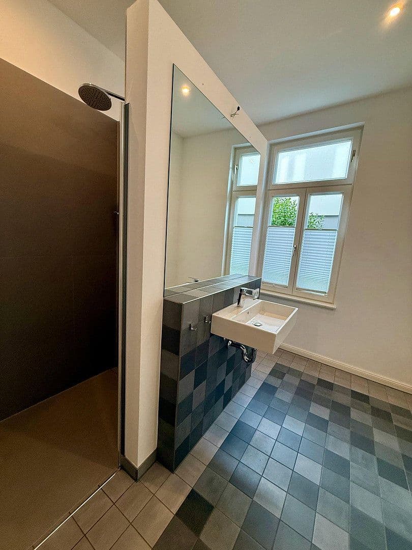 Predaj bytu 3-izbový 97 m², Oldenburg, Dolné Sasko Predaj bytu 3-izbový 97 m², Oldenburg, Dolné Sasko