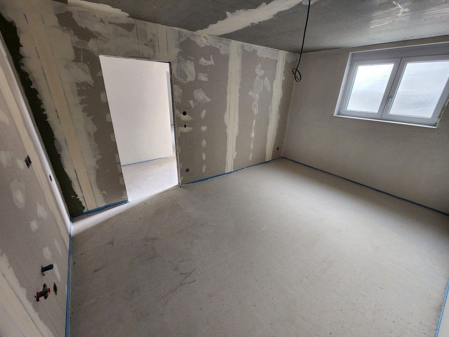 Prenájom bytu 3-izbový 68 m², Sinsheim, Bádensko-Wurttembersko Prenájom bytu 3-izbový 68 m², Sinsheim, Bádensko-Wurttembersko