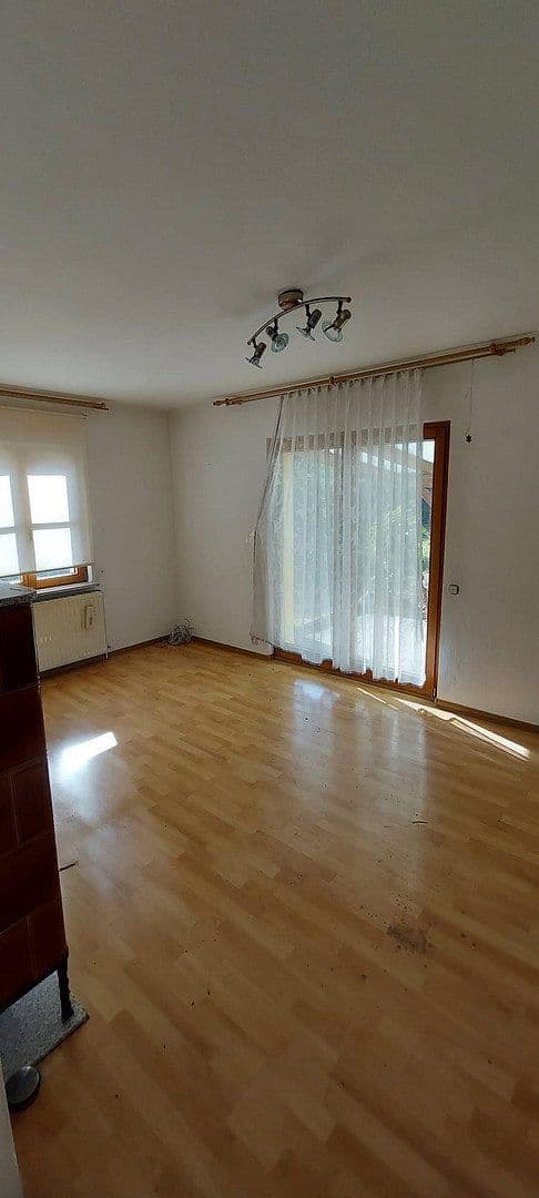 Predaj domu 110 m², pozemok 424 m², Esslingen am Neckar, Bádensko-Wurttembersko Predaj domu 110 m², pozemok 424 m², Esslingen am Neckar, Bádensko-Wurttembersko