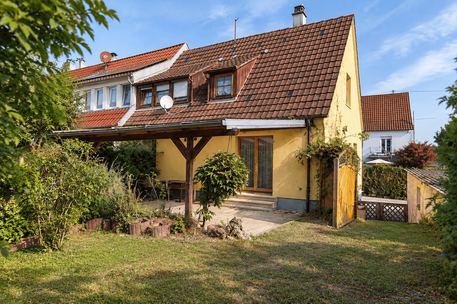 Predaj domu 110 m², pozemok 424 m², Esslingen am Neckar, Bádensko-Wurttembersko Predaj domu 110 m², pozemok 424 m², Esslingen am Neckar, Bádensko-Wurttembersko