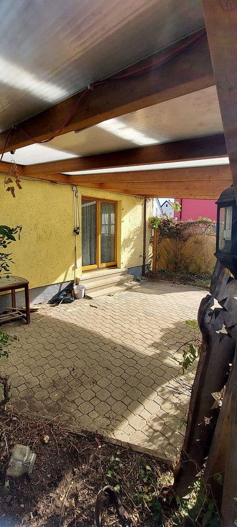 Predaj domu 110 m², pozemok 424 m², Esslingen am Neckar, Bádensko-Wurttembersko Predaj domu 110 m², pozemok 424 m², Esslingen am Neckar, Bádensko-Wurttembersko
