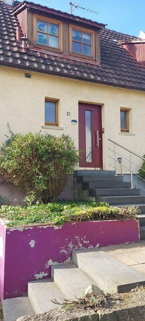 Predaj domu 110 m², pozemok 424 m², Esslingen am Neckar, Bádensko-Wurttembersko Predaj domu 110 m², pozemok 424 m², Esslingen am Neckar, Bádensko-Wurttembersko
