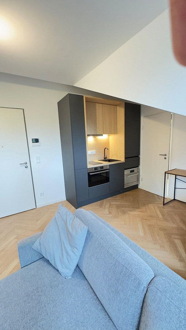 Prenájom bytu 2-izbový 32 m², Stümpflingstrasse 5, München, Bavorsko Prenájom bytu 2-izbový 32 m², Stümpflingstrasse 5, München, Bavorsko