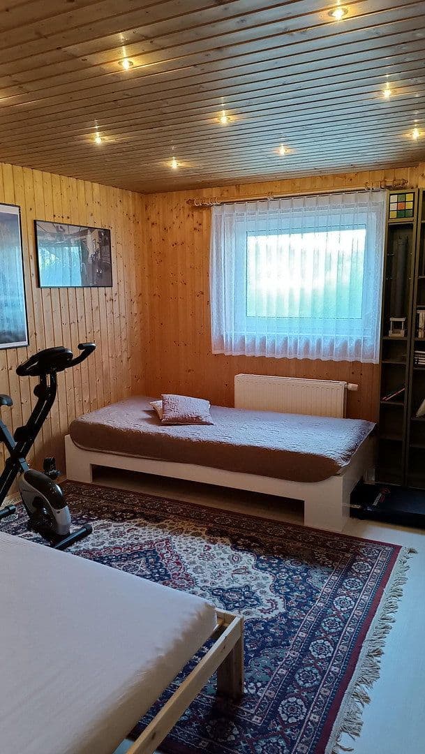 Predaj domu 132 m², pozemok 305 m², Niefern-Öschelbronn, Bádensko-Wurttembersko Predaj domu 132 m², pozemok 305 m², Niefern-Öschelbronn, Bádensko-Wurttembersko