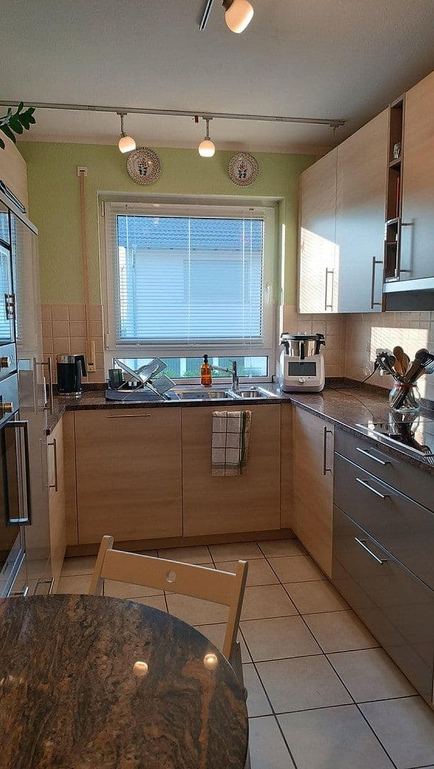 Predaj domu 132 m², pozemok 305 m², Niefern-Öschelbronn, Bádensko-Wurttembersko Predaj domu 132 m², pozemok 305 m², Niefern-Öschelbronn, Bádensko-Wurttembersko
