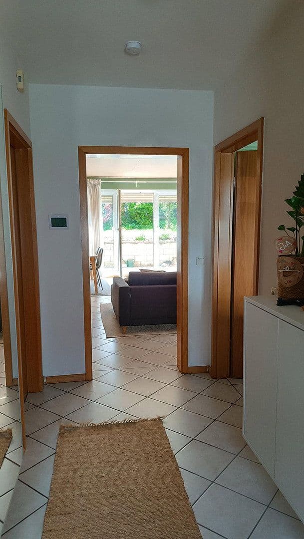 Predaj domu 132 m², pozemok 305 m², Niefern-Öschelbronn, Bádensko-Wurttembersko Predaj domu 132 m², pozemok 305 m², Niefern-Öschelbronn, Bádensko-Wurttembersko