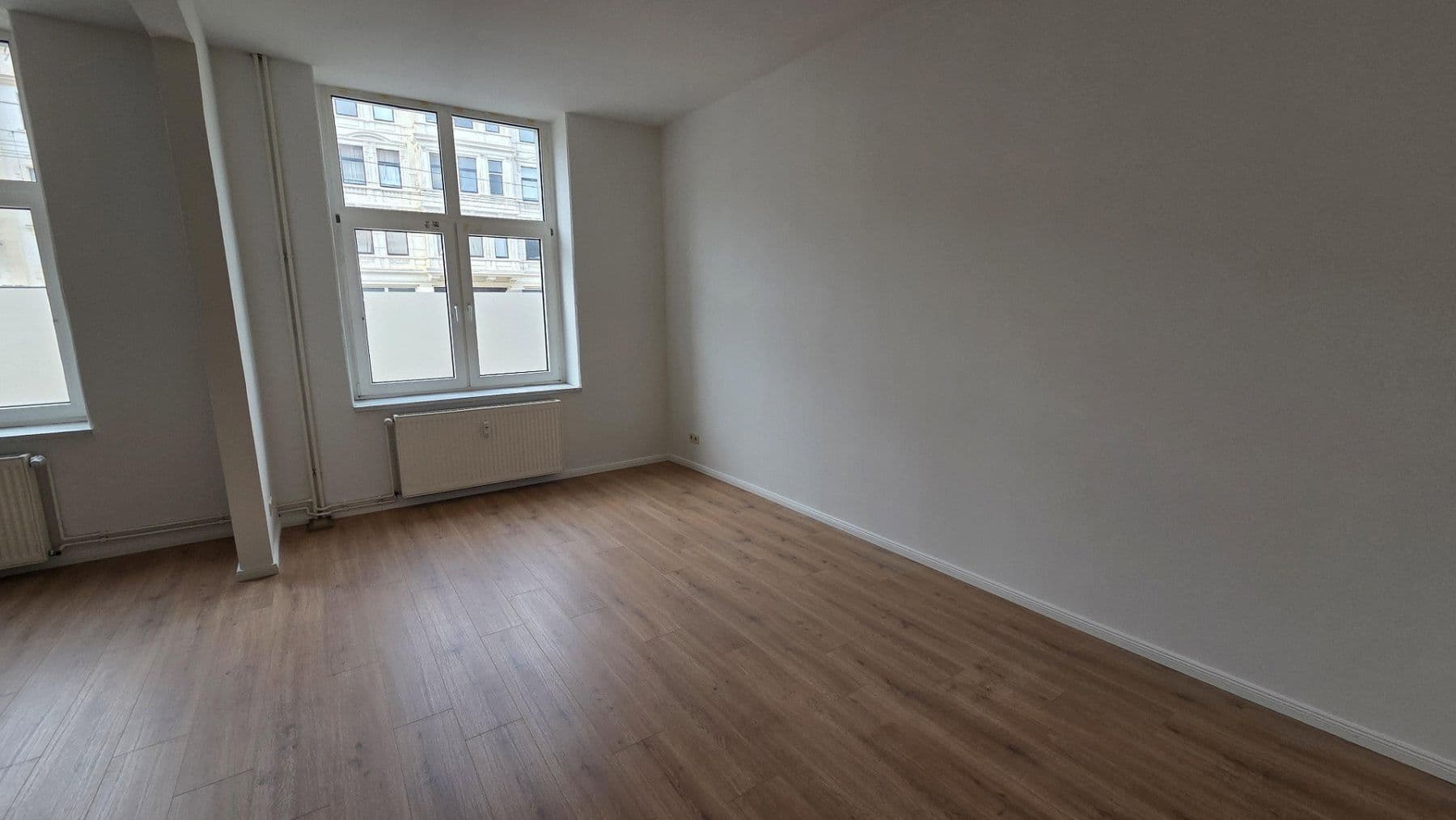 Prenájom bytu 2-izbový 62 m², Magdeburg, Sasko-Anhaltsko Prenájom bytu 2-izbový 62 m², Magdeburg, Sasko-Anhaltsko